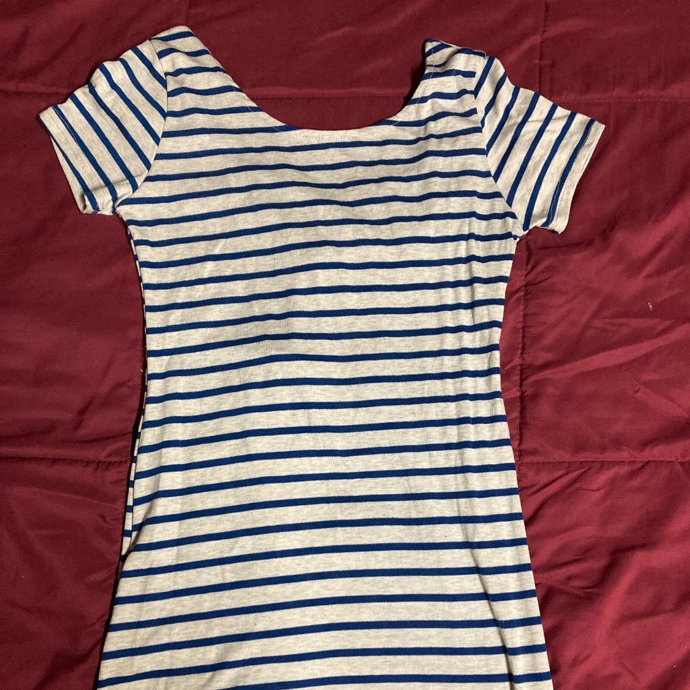 NWOT Open Back Midi Dress